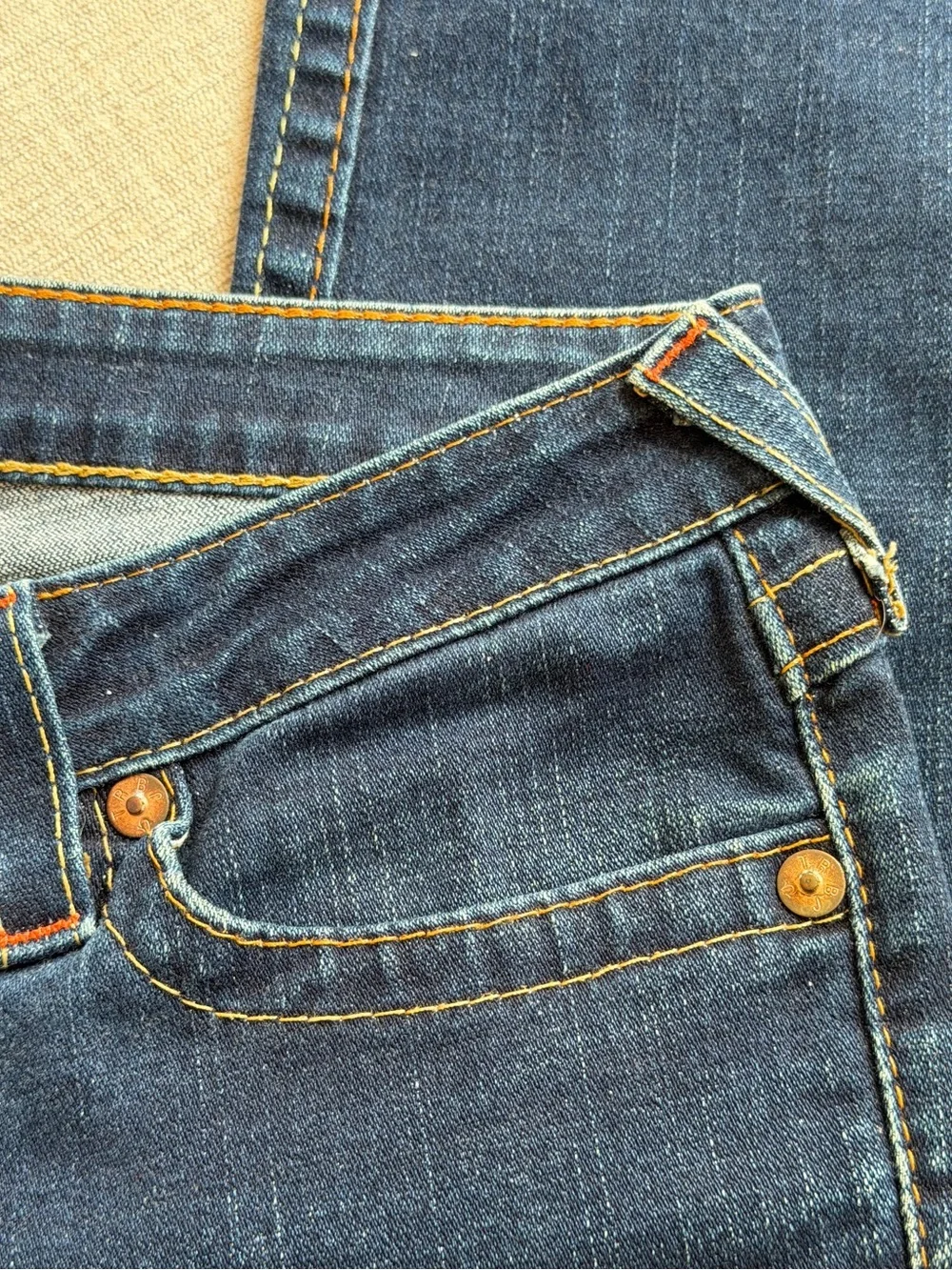 EUC True Religion Julie Jeans. Women's Size: 28.